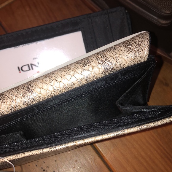 Mundi Indexer with Safe Keeper Wallet - Picture 9 of 14